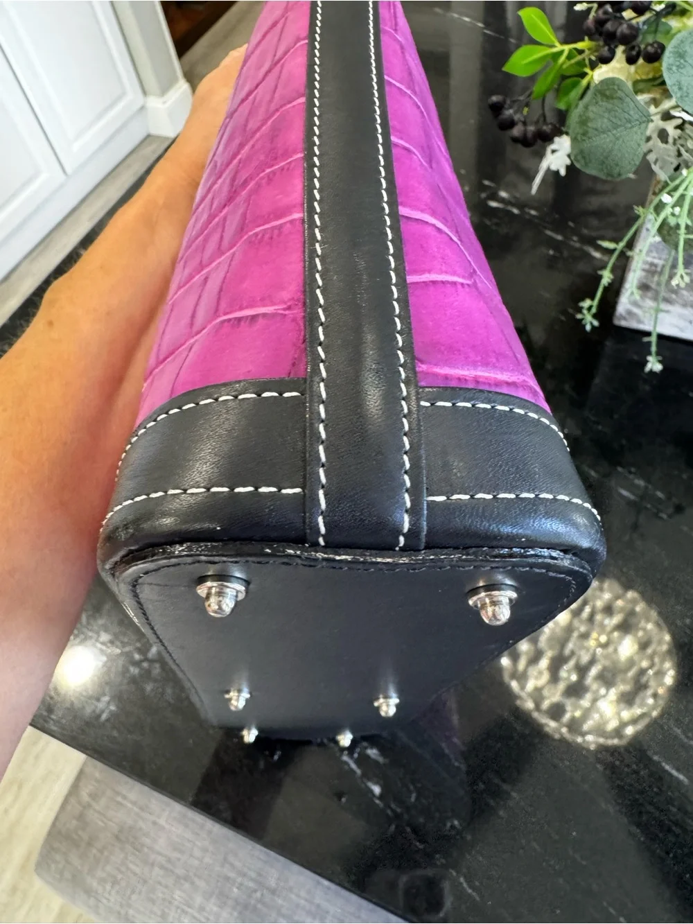 🐊💜Dooney & Bourke Croco Embossed Leather Hobo Shoulder Bag Purple Orchid Black - Picture 12 of 14